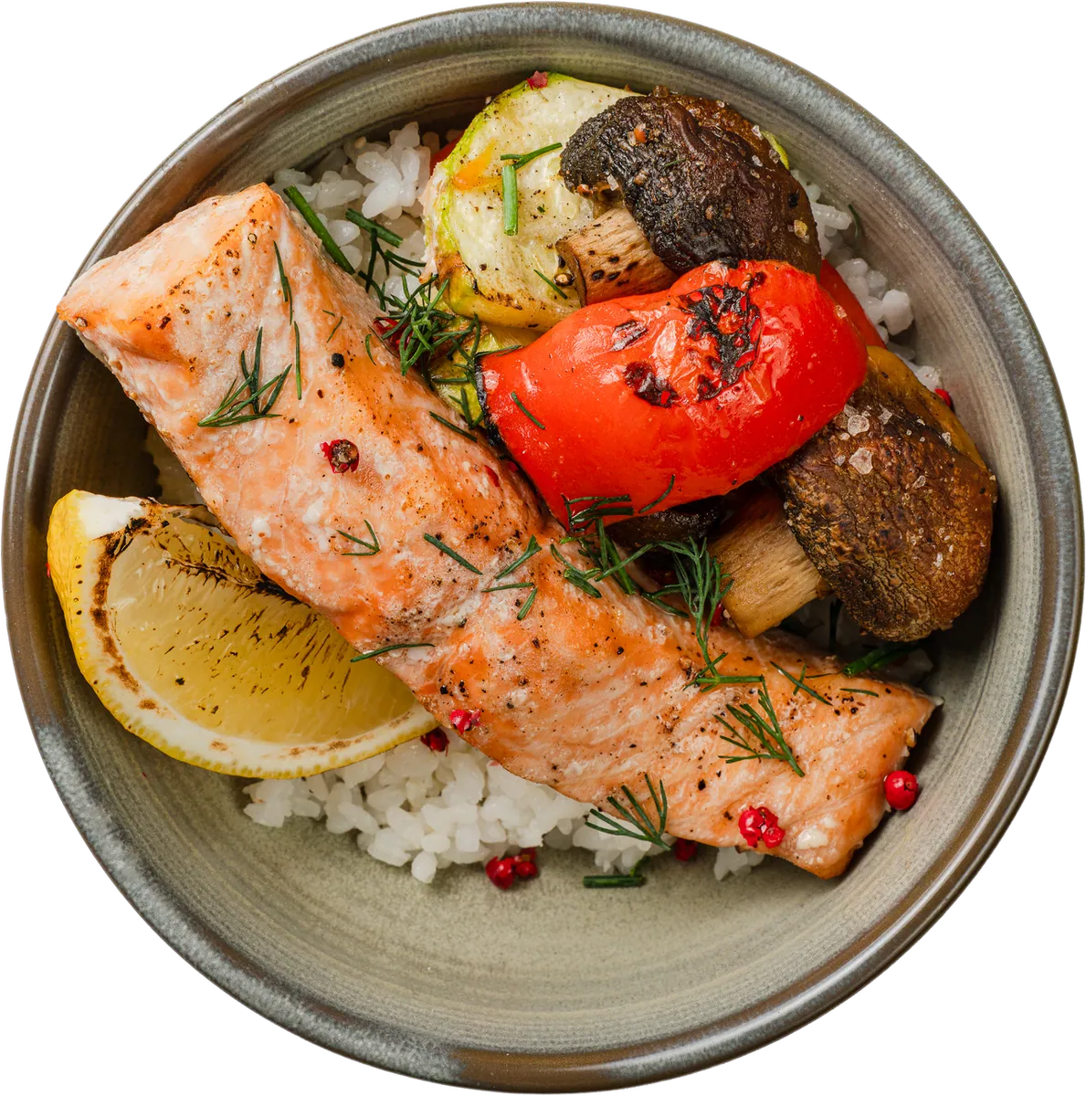 Стейк из форели с рисом Басмати и овощами гриль